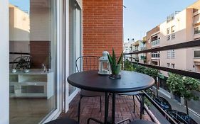 Apartamento 2 en Estadio del Sevilla, 3 habitaciones y metro